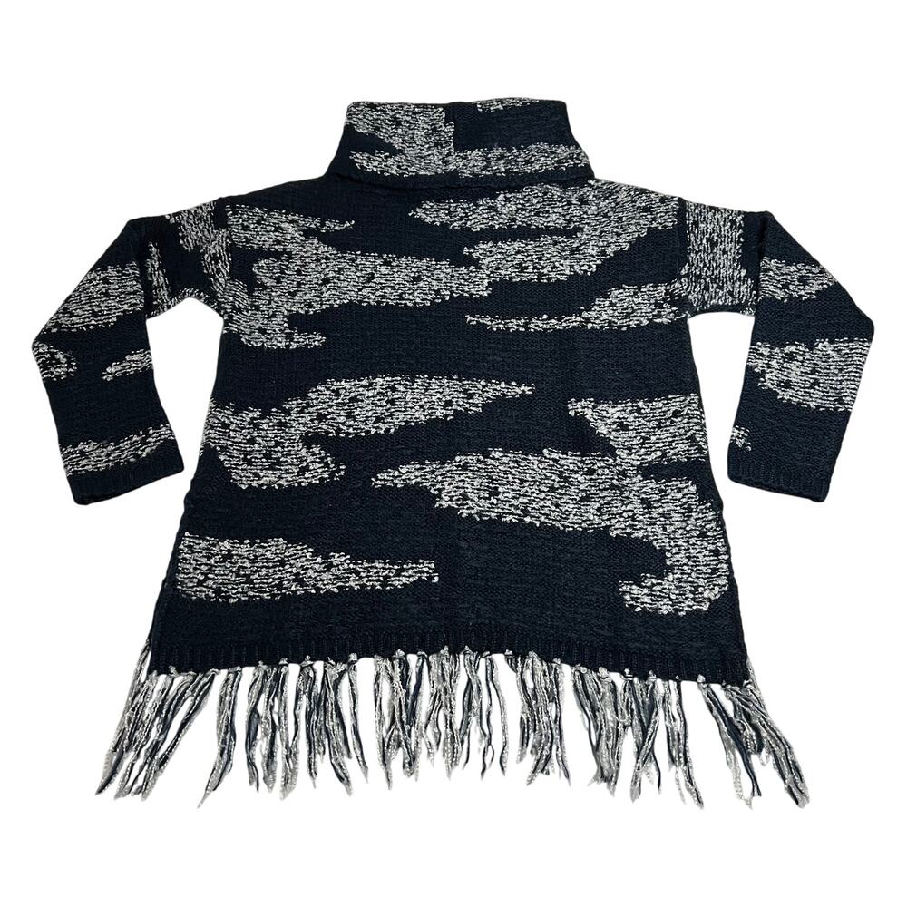 Romeo & Juliet Couture Turtleneck Knit Tunic Sweater w/ Fringe Trim Size Small - Picture 2 of 9